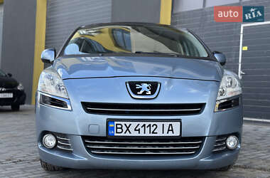 Микровэн Peugeot 5008 2010 в 