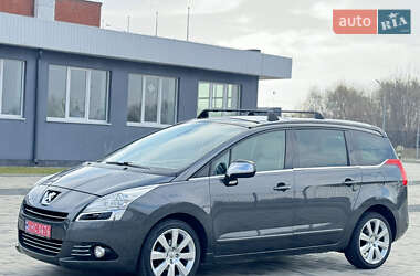 Мікровен Peugeot 5008 2011 в 