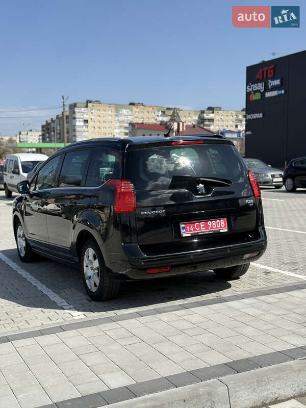 Микровэн Peugeot 5008 2011 в Калуше