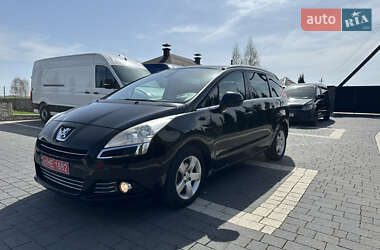 Микровэн Peugeot 5008 2011 в 