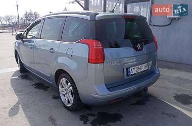 Микровэн Peugeot 5008 2011 в 