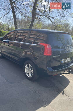 Микровэн Peugeot 5008 2010 в 