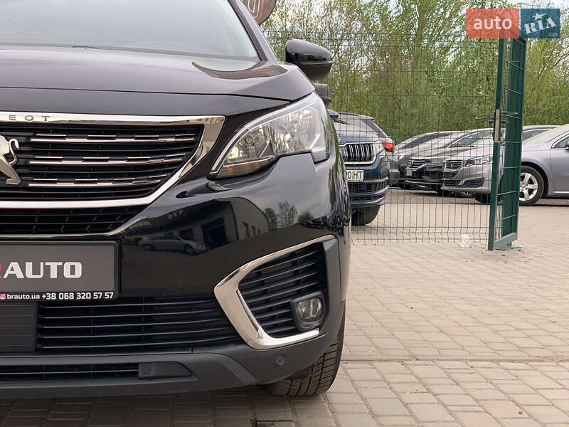 Внедорожник / Кроссовер Peugeot 5008 2019 в Бердичеве