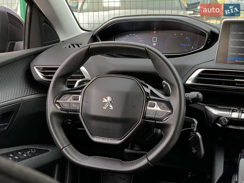 Внедорожник / Кроссовер Peugeot 5008 2019 в Бердичеве