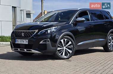 Позашляховик / Кросовер Peugeot 5008 2019 в 