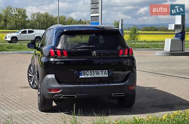 Позашляховик / Кросовер Peugeot 5008 2019 в 