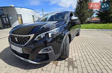 Позашляховик / Кросовер Peugeot 5008 2019 в 