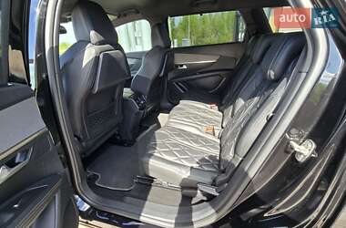Позашляховик / Кросовер Peugeot 5008 2019 в 
