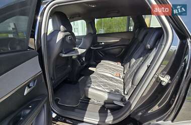 Позашляховик / Кросовер Peugeot 5008 2019 в 