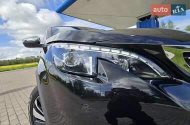 Позашляховик / Кросовер Peugeot 5008 2019 в 