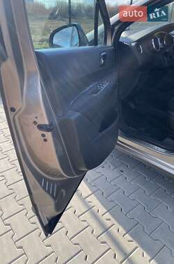 Мікровен Peugeot 5008 2011 в 