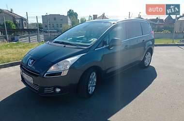 Микровэн Peugeot 5008 2010 в 