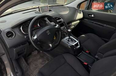 Микровэн Peugeot 5008 2014 в 
