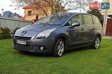 Микровэн Peugeot 5008 2011 в Дрогобыче