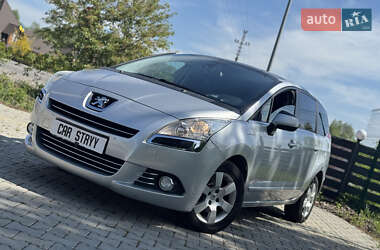 Микровэн Peugeot 5008 2012 в 