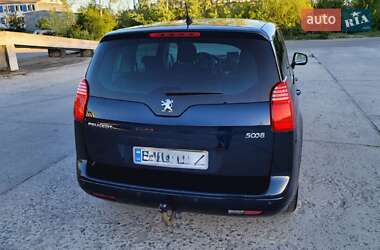 Микровэн Peugeot 5008 2009 в 