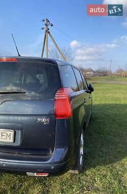 Микровэн Peugeot 5008 2013 в 