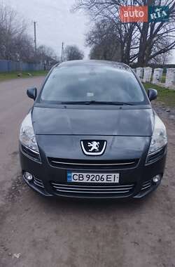 Микровэн Peugeot 5008 2013 в Прилуках