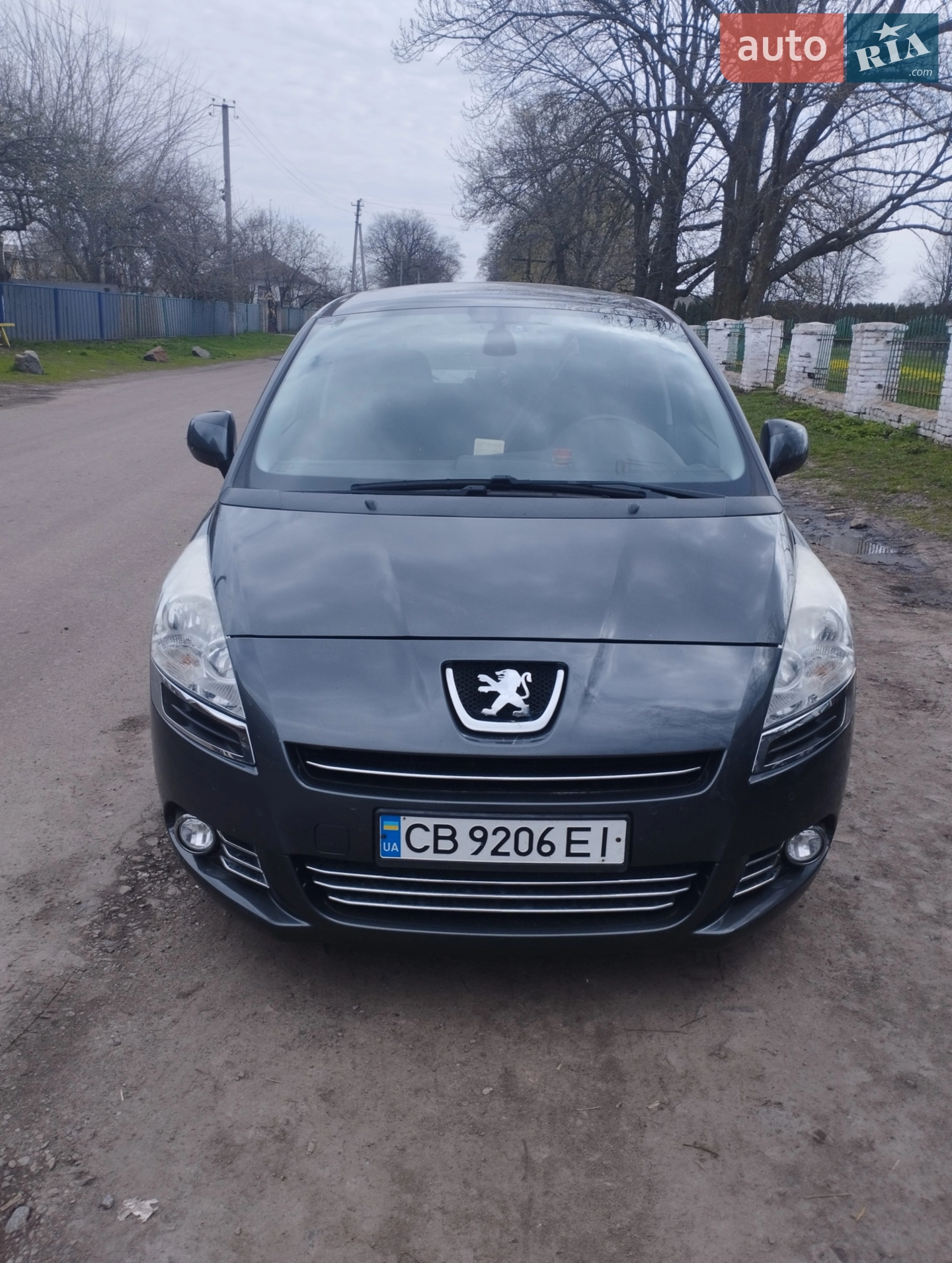 Peugeot 5008 2013