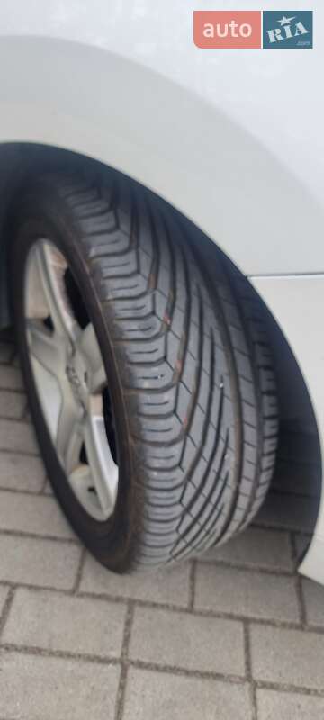 Мікровен Peugeot 5008 2012 в Львові