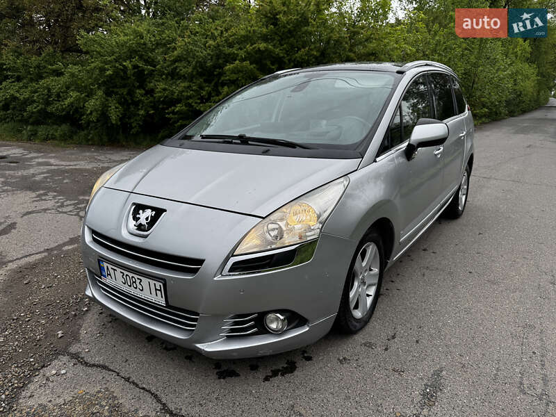 Мікровен Peugeot 5008 2011 в 