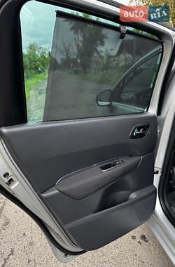 Мікровен Peugeot 5008 2011 в 