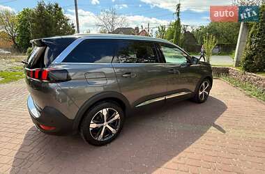 Внедорожник / Кроссовер Peugeot 5008 2018 в 