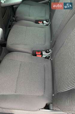 Микровэн Peugeot 5008 2011 в 