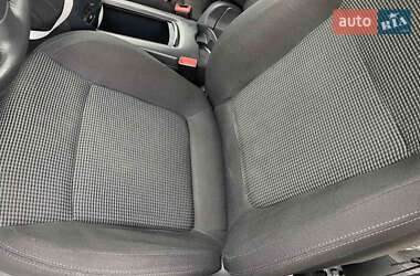 Микровэн Peugeot 5008 2011 в 