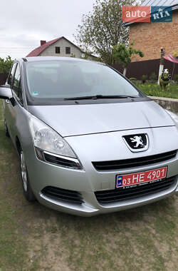 Микровэн Peugeot 5008 2009 в 