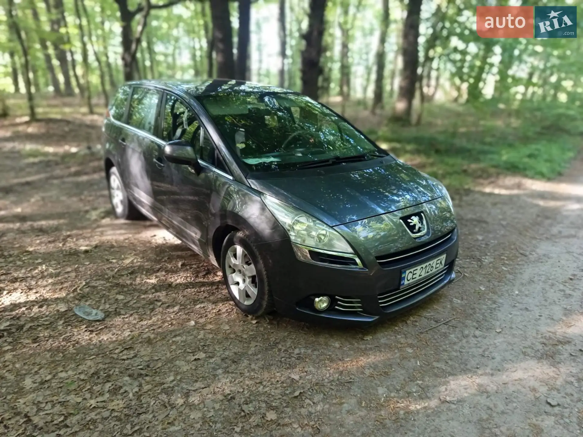 2010 Peugeot 5008 - мініатюра 18