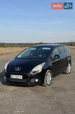 Мікровен Peugeot 5008 2009 в Бродах