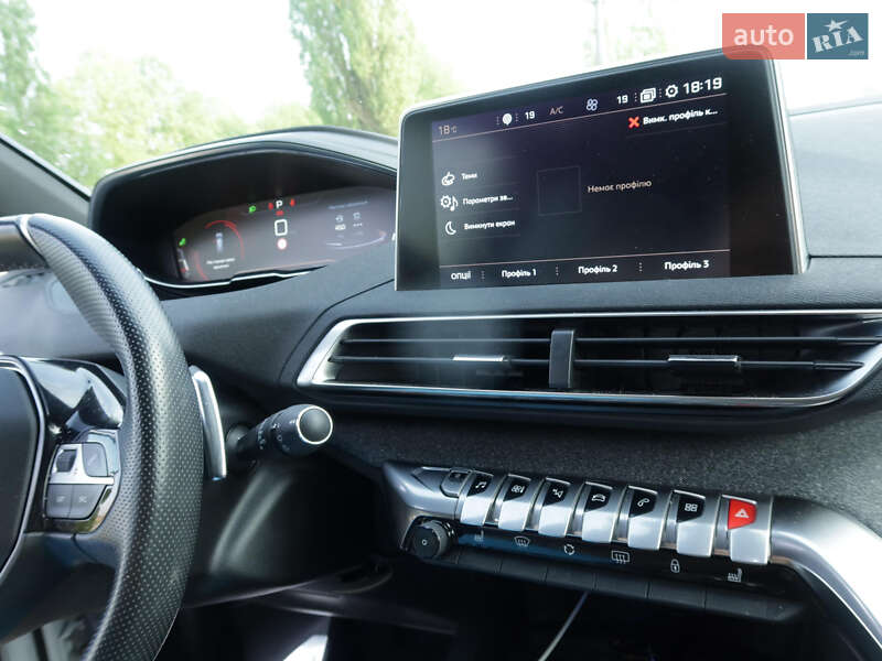 Внедорожник / Кроссовер Peugeot 5008 2019 в Киеве фото 13 Внедорожник / Кроссовер Peugeot 5008 2019 в Киеве
