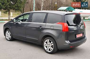 Микровэн Peugeot 5008 2010 в 