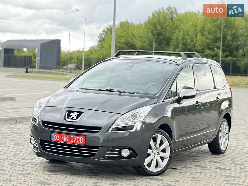 Мікровен Peugeot 5008 2011 в 