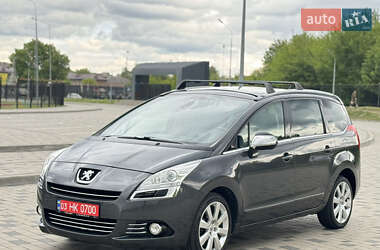 Мікровен Peugeot 5008 2011 в 