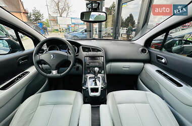 Микровэн Peugeot 5008 2010 в 