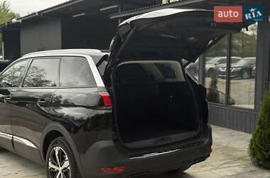 Внедорожник / Кроссовер Peugeot 5008 2019 в 