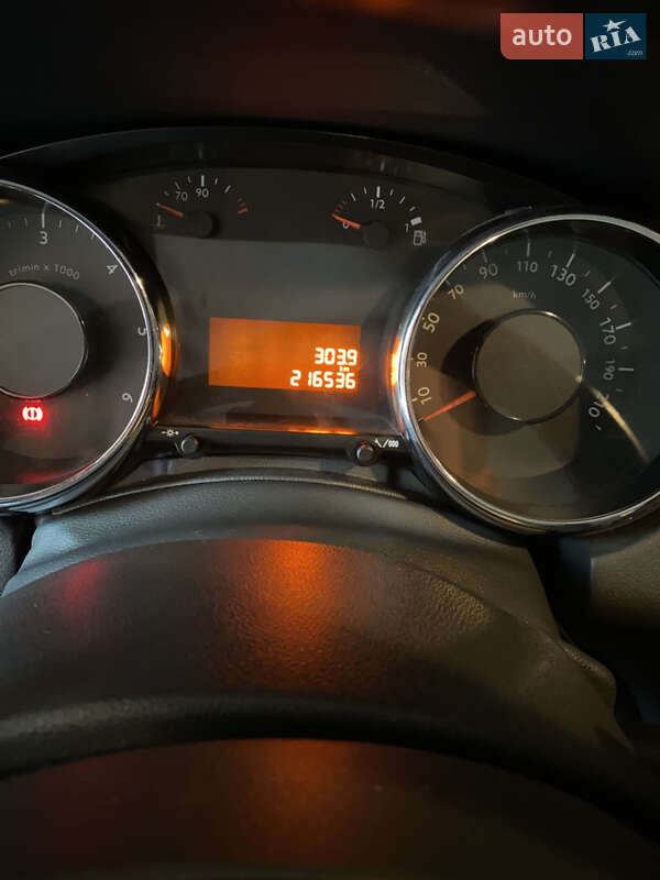 Микровэн Peugeot 5008 2012 в Чорткове