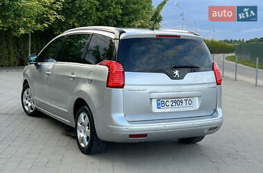 Микровэн Peugeot 5008 2011 в 