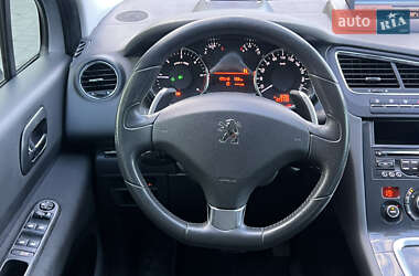 Микровэн Peugeot 5008 2011 в 
