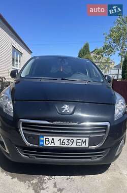 Микровэн Peugeot 5008 2014 в 
