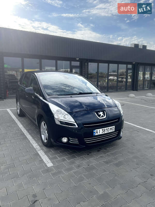 Peugeot 5008 2010