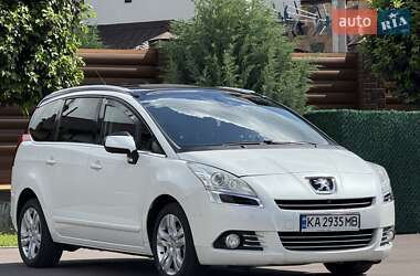 Микровэн Peugeot 5008 2010 в 