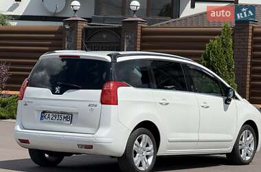 Микровэн Peugeot 5008 2010 в 