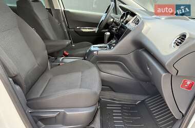 Микровэн Peugeot 5008 2010 в 
