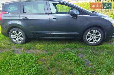 Микровэн Peugeot 5008 2009 в 