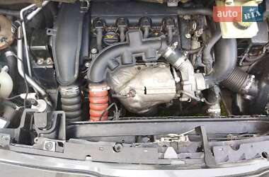 Микровэн Peugeot 5008 2009 в 
