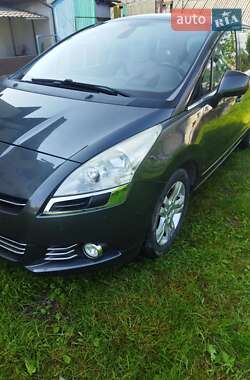 Микровэн Peugeot 5008 2009 в 