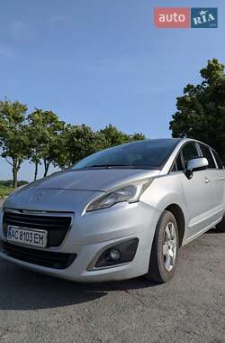 Микровэн Peugeot 5008 2014 в 